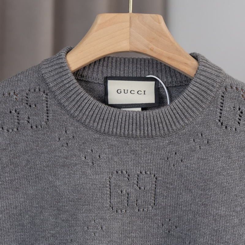 Gucci Sweaters